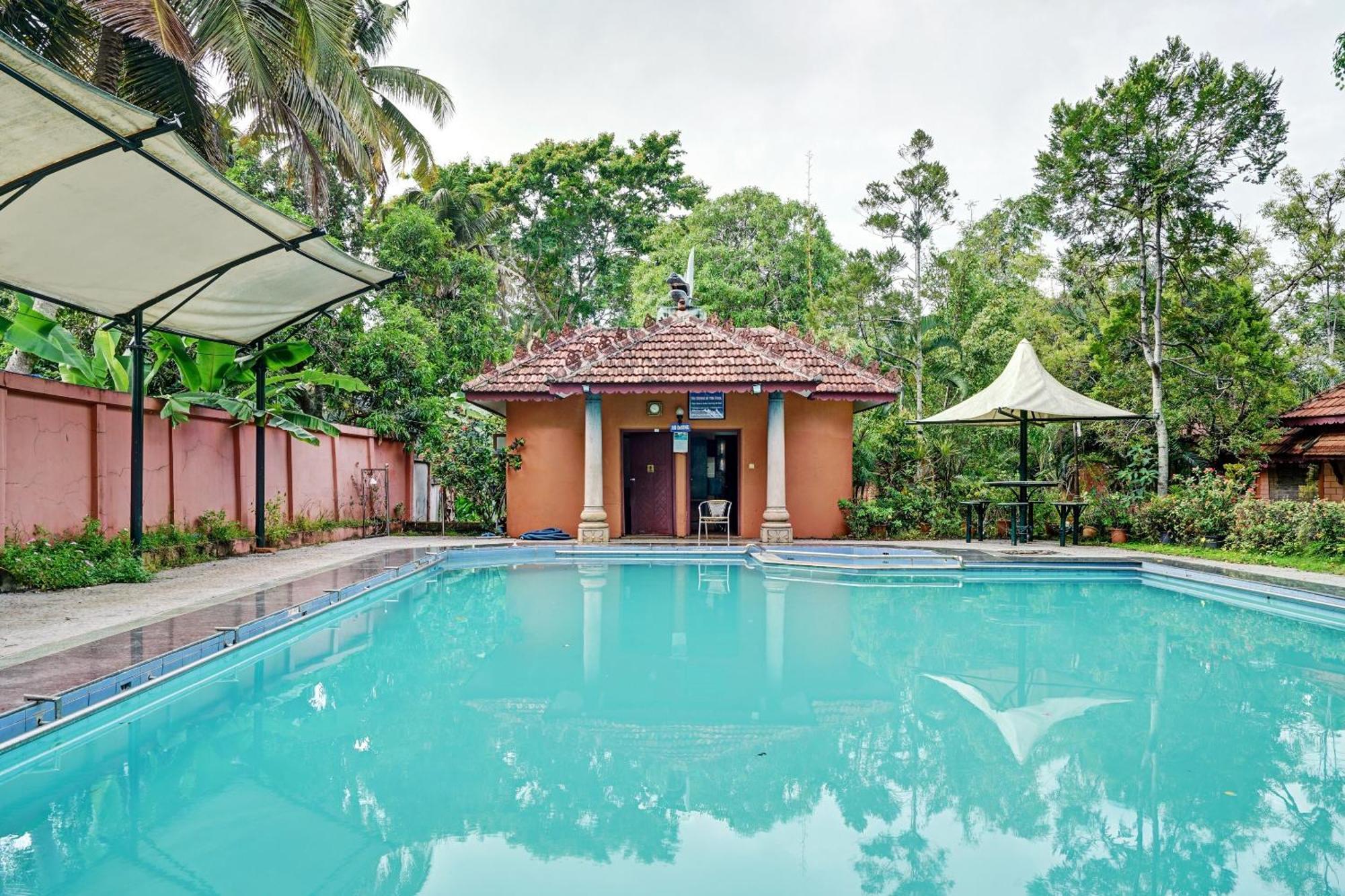 Palette - Pagoda Resorts Alappuzha Zewnętrze zdjęcie