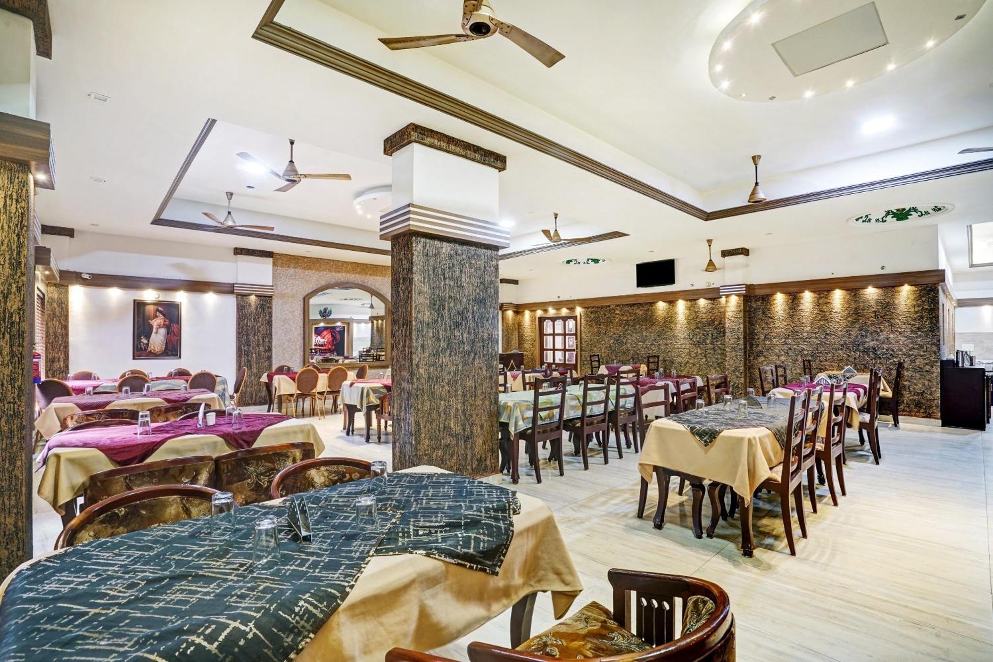 Palette - Pagoda Resorts Alappuzha Zewnętrze zdjęcie